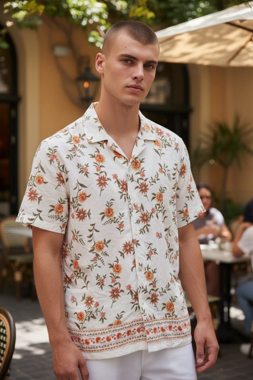 ABERCROMBIE & FITCH Shirt Size S Floral Print Cream Casual Button Down